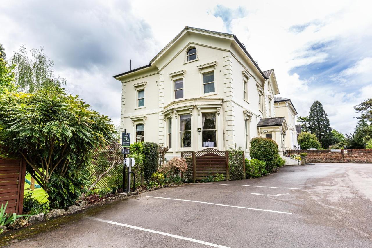 Beaumont House Hotel Cheltenham Exterior photo