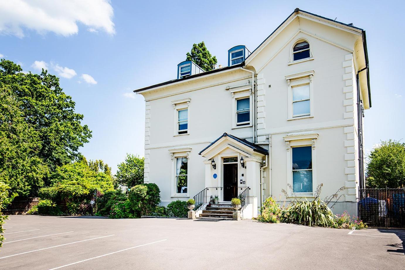 Beaumont House Hotel Cheltenham Exterior photo